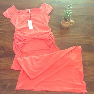 🛍 Coral Pink Rouched Maternity Dress - Medium